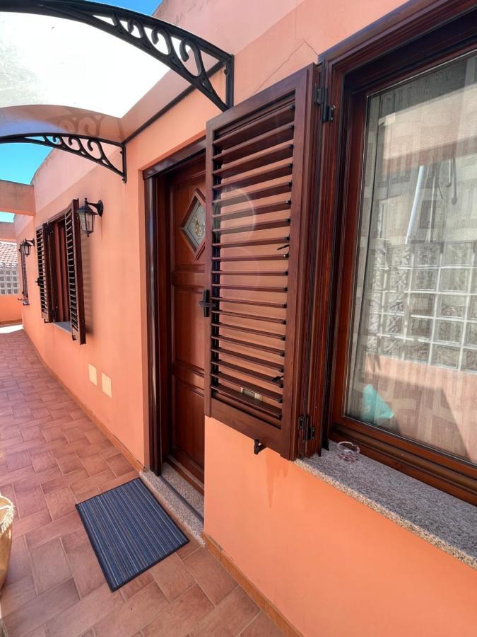 Appartamento La Casa Di Orimari SantʼAntìoco Esterno foto